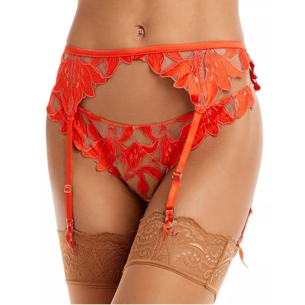 Fleur Du Mal NWT Lily Embroidered Garter Belt Clementine Size 3(Medium)